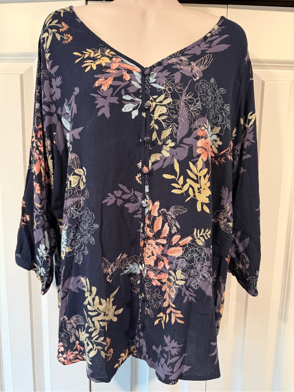 Christopher & Banks floral print v neck blouse top xl